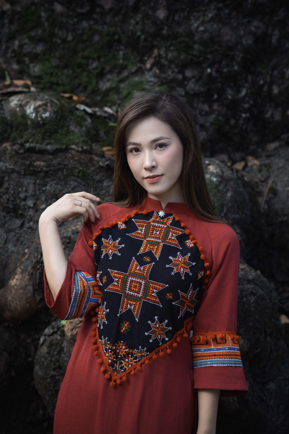 Áo dài Sao Đỏ – Lam Chàm